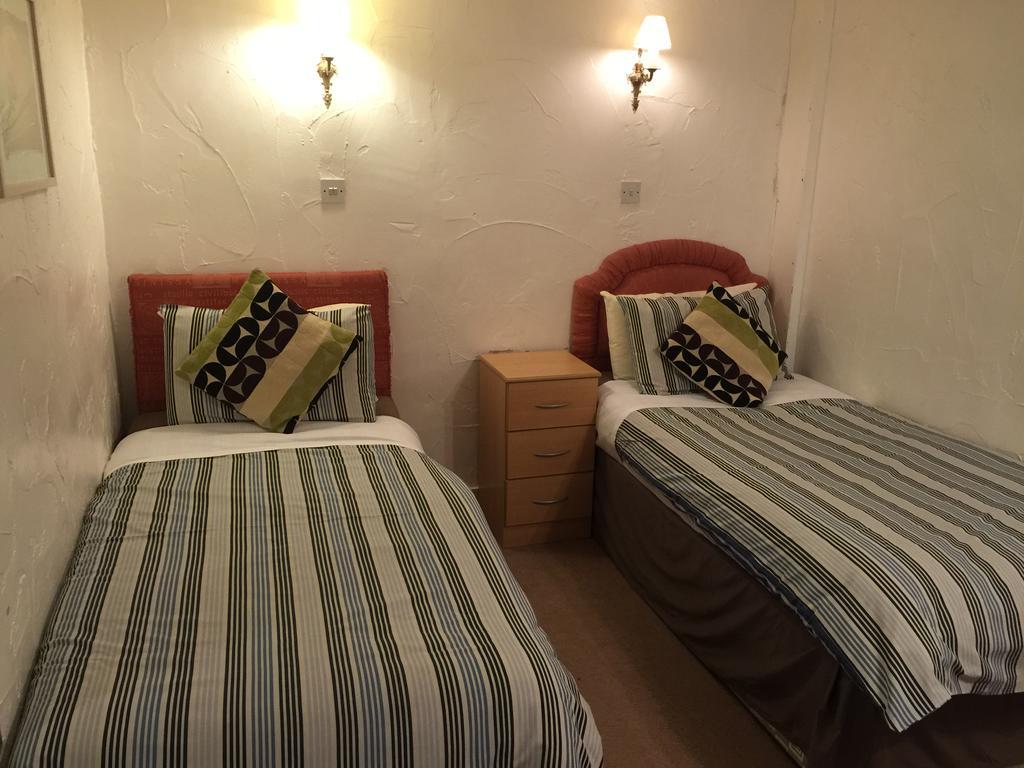 Dragon Bed And Breakfast ベトウス・ア・コーエド 部屋 写真